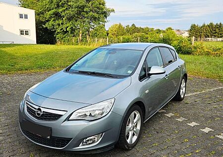 Opel Astra 1.6 Automatik