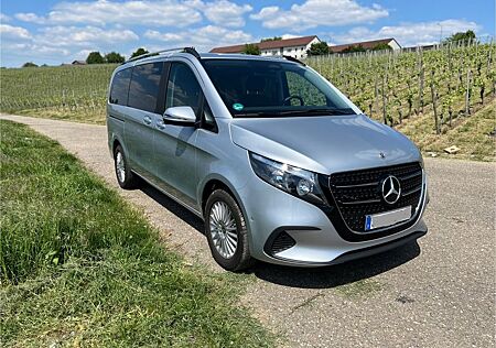 Mercedes-Benz V 250 d lang 7-Sitzer/ AHK/MBUX