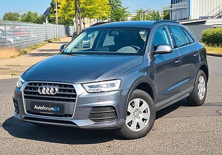 Audi Q3 basis*1.Hand*Autom.*Navi*Xenon*PDC*SHZ*