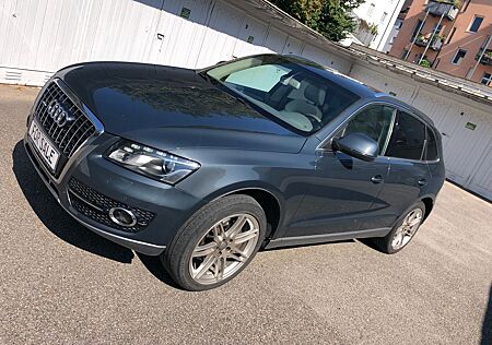 Audi Q5 3.0 TDI*PANO-DACH*SPORTSITZE*20 ZOLL*LEDER*