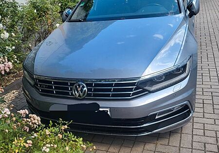 VW Passat Variant Volkswagen 2.0 TDI SCR 140kW DSG 4M High...