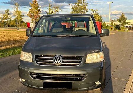 VW T5 Multivan Volkswagen 2.5 TDI 1.Hand Top gepflegt