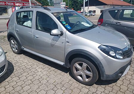 Dacia Sandero Stepway 1.Hd.(Opa) 48.000km. TÜV 6/2027
