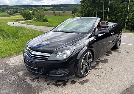 Opel Astra 2.0 Turbo Cosmo 125kW Cosmo