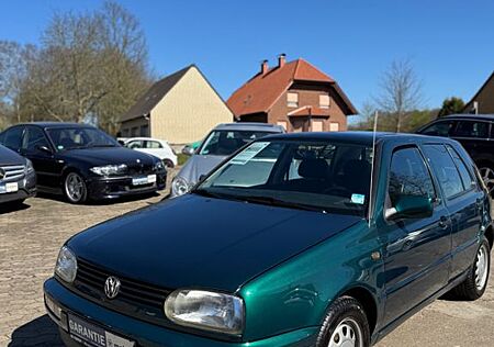 VW Golf Volkswagen 1.6 Comfortline 1Hand TÜV/Neu service