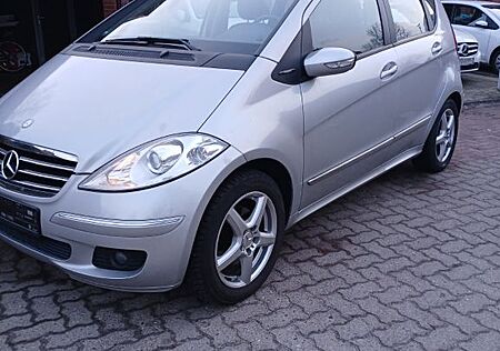 Mercedes-Benz A 180 CDI AVANTGARDE Polar Star AVANTGARDE P...