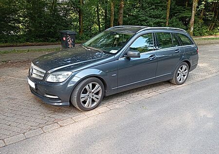 Mercedes-Benz C 200 CDI T Automatik AHK Avantgarde NEU