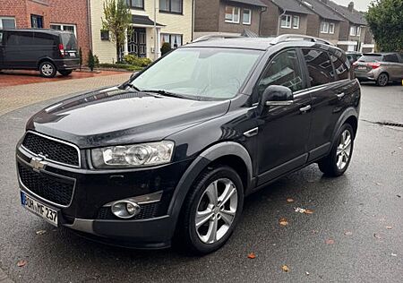 Chevrolet Captiva 2.2 LT+ 4WD 7-Sitzer LT+
