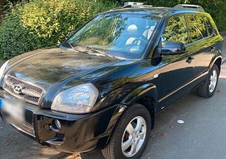 Hyundai Tucson 2.0 GLS 2WD GLS