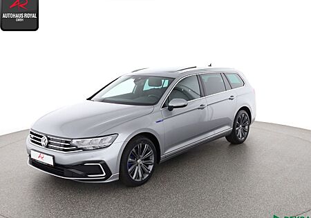 VW Passat Volkswagen Variant 1.4 TSI GTE STANDHZ,KEYLESS,ACC