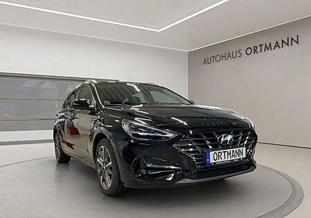 Hyundai i30 Kombi 1.5 Benzin Frontantrieb 6-Gang