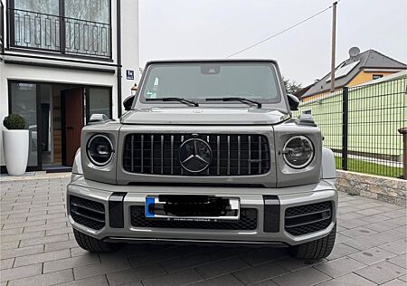 Mercedes-Benz G 63 AMG mit Brabus Auspuff + Sternenhimmel !!!