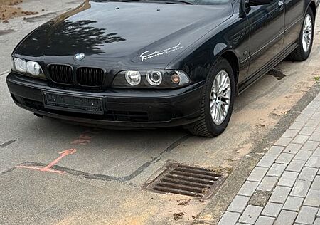 BMW 520i Auto