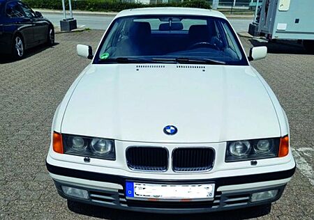 BMW 325 e36 Coupe H-Zulassung
