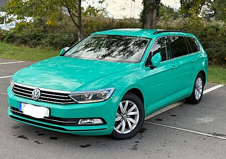 VW Passat Variant Volkswagen Passat 2.0 TDI DSG+LED+ NAVI PRO+KAMERA+ERGO+