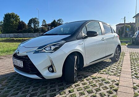 Toyota Yaris 1,5-l-VVT-i Hybrid CVT Style Selection...