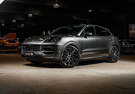 Porsche Cayenne Coupe E-Hybrid / SportDesign