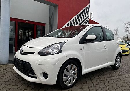 Toyota Aygo (X) Aygo AYGO Cool Go NAVI Klima 5türig