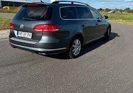 VW Passat Variant Volkswagen 2.0 TDI DSG Comfortline BMT V...
