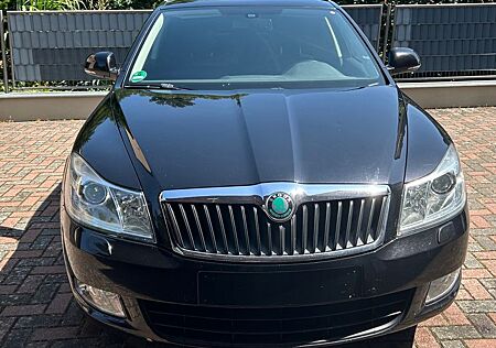 Skoda Octavia 2.0 TDI DSG Laurin & Klement Combi L...
