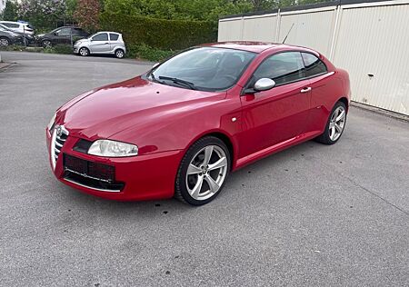 Alfa Romeo GT 1.9 JTD 16V M-Jet Q2.klima.2HD.euro4.18zoll