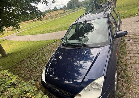 Ford Focus 1,6 Ambiente Ambiente