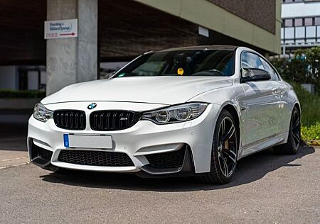 BMW M4 M4F82/MPPSK/Keramik/CS Teile/Carplay /TopZustand