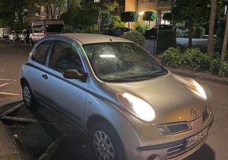 Nissan Micra 1.4 Acenta 65kW acenta