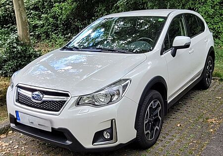 Subaru XV 2.0i Comfort Lineartronic 4WD AHK 1 Hand