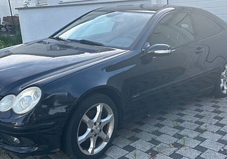 Mercedes-Benz CL 200