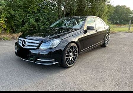 Mercedes-Benz C 350 CDI BlueEFFICIENCY AVANTGARDE Aut. AVA...