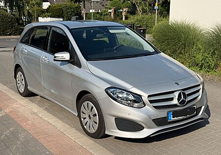 Mercedes-Benz B 180 - Sehr guter Zustand | Garagenwagen