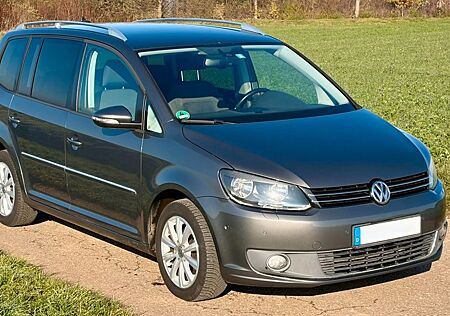 VW Touran Volkswagen 1.4 TSI DSG Highline Pepper Grey Metallic