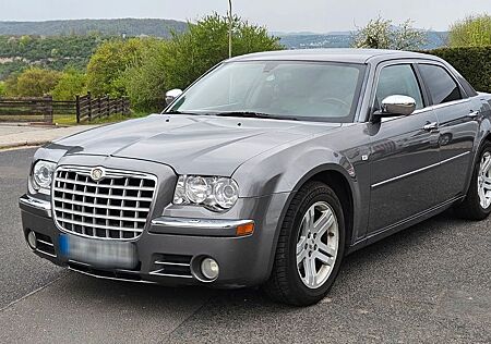 Chrysler 300C 3.5 V6 Autom. -