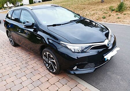Toyota Auris Touring Sports Touring Sports Hybrid 1...