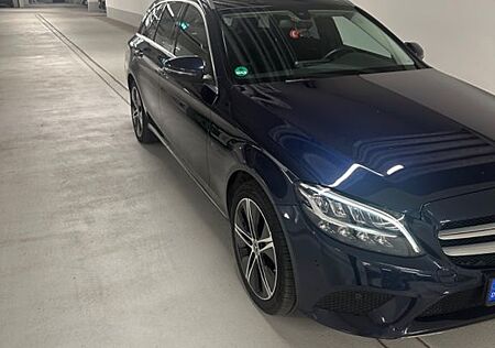 Mercedes-Benz C 300 de T Autom. -