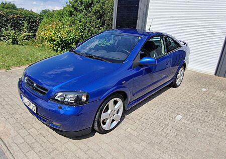 Opel Astra Coupé 2.0 16V Turbo Navi 2 Hand Voll