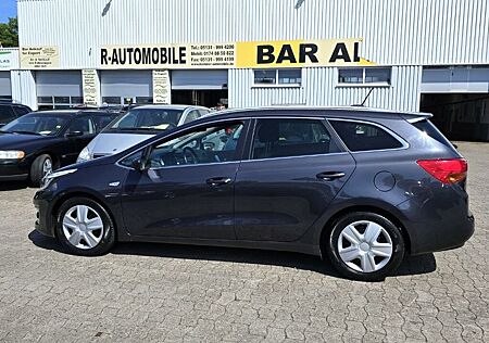 Kia Cee'd 61000 KM TÜV 8.27 SITZH NAVI CAMERA KLIMAA