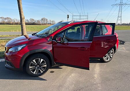 Peugeot 2008 Panoramadach, scheckheftgepflegt