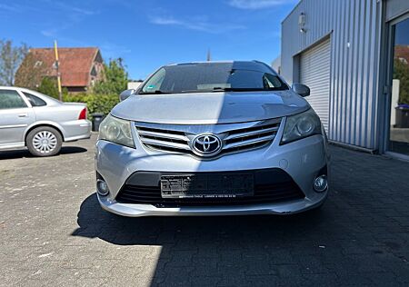 Toyota Avensis Kombi Edition