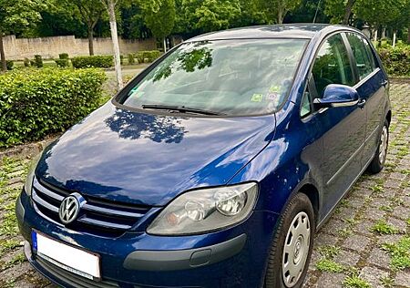 VW Golf Volkswagen Plus V Trendline Klimatronic Sitzheizung