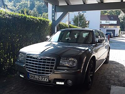 Chrysler 300C Touring 3.0 CRD Autom. -