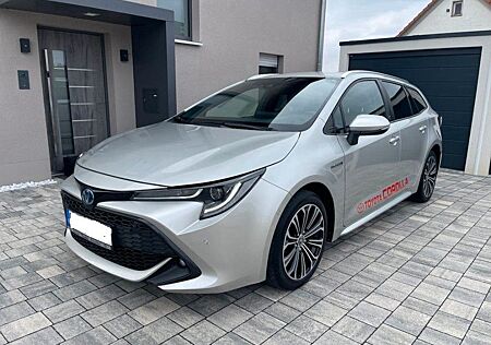 Toyota Corolla 2,0 Hybrid Team Deutsch Touring Spor...