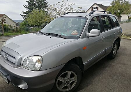 Hyundai Santa Fe 2.4 GLS (2WD) GLS LPG