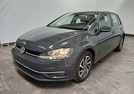 VW Golf Volkswagen 1.0 TSI Trendline Trendline