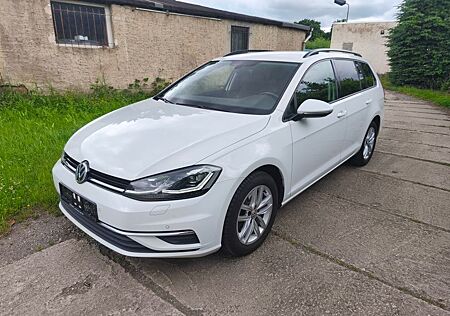 VW Golf Volkswagen 2.0 TDI SCR DSG Comfortline Variant Com...