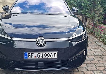 VW ID.7 Volkswagen Pro 77 kWh 210 kW Pro Pro