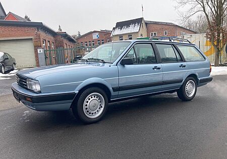 VW Passat Volkswagen Variant Trophy 32B Im Traumzustand