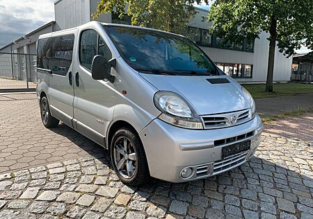 Nissan Primastar -8 Sitze-2 x Klima-AHK