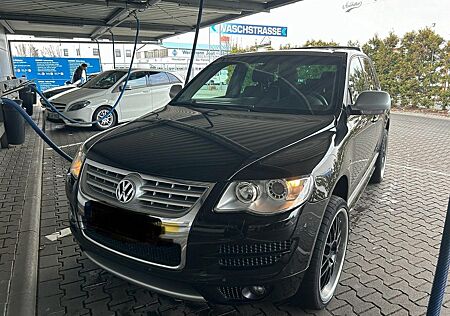 VW Touareg Volkswagen 3.0 V6 TDI Tiptronic Kong Kong
